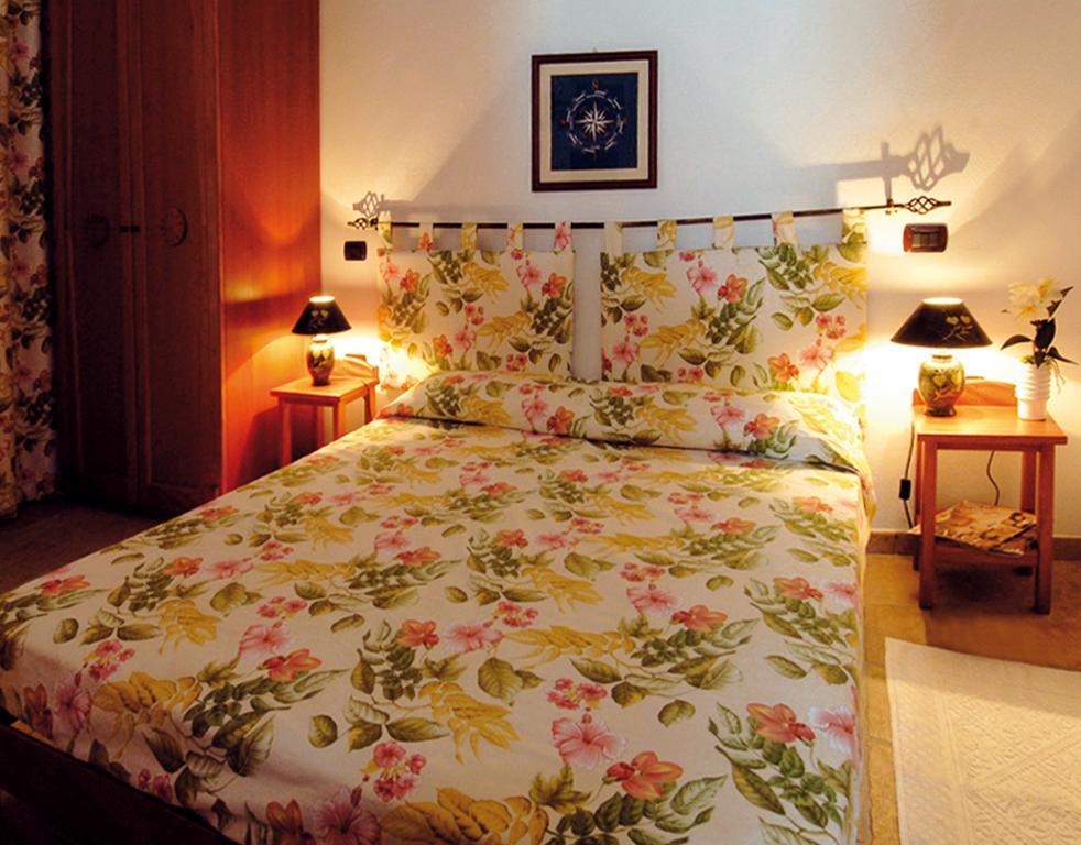 Villaggio Camping Spiaggia Del Riso Villasimius Kültér fotó