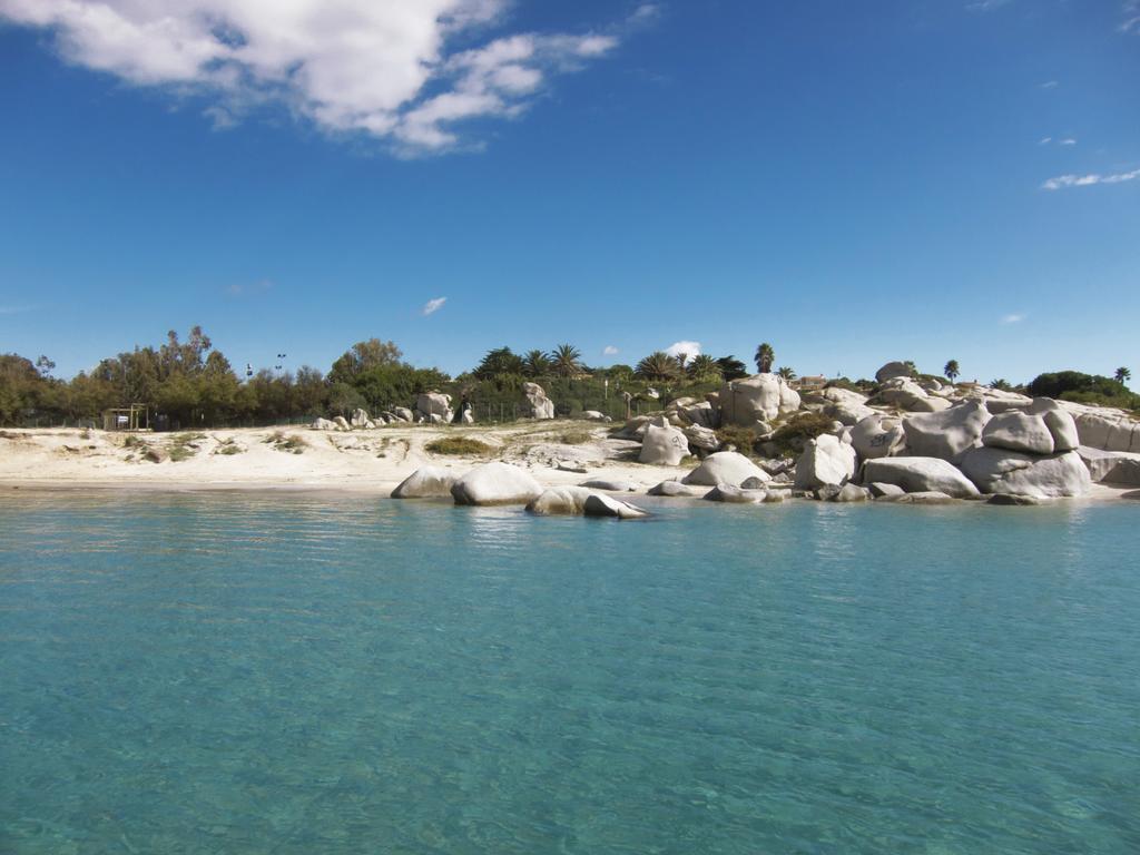 Villaggio Camping Spiaggia Del Riso Villasimius Kültér fotó