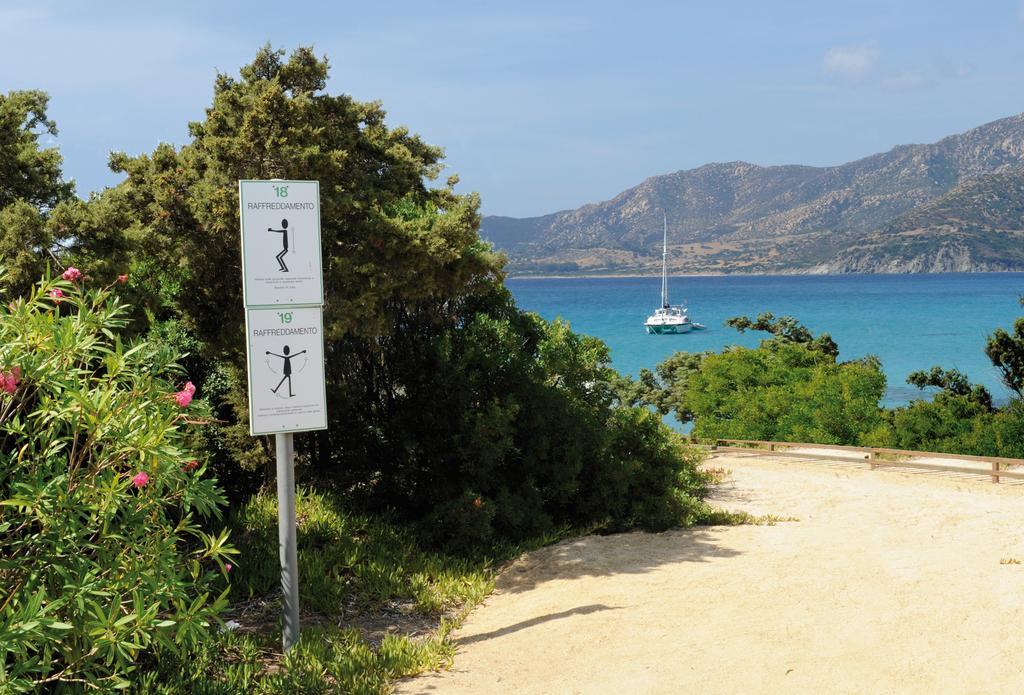Villaggio Camping Spiaggia Del Riso Villasimius Kültér fotó