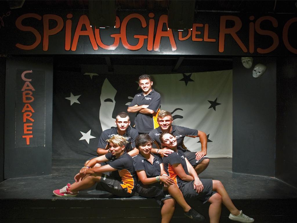 Villaggio Camping Spiaggia Del Riso Villasimius Kültér fotó